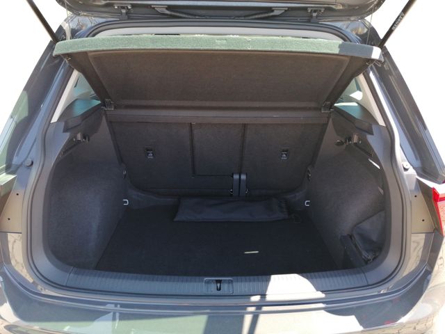 Tiguan 2.0 TDI DSG 4M Life KAMERA+AHK+STHZ