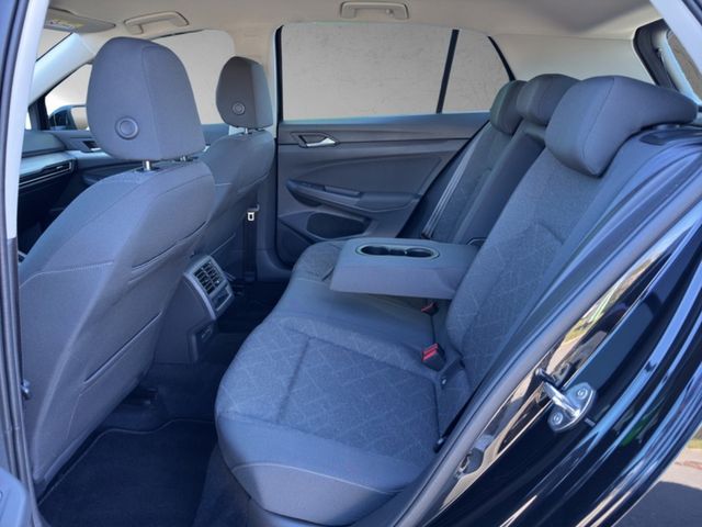 Volkswagen Golf VIII 1.5 TSI Life *2XPDC*ACC*LED*NAV*SHZ*