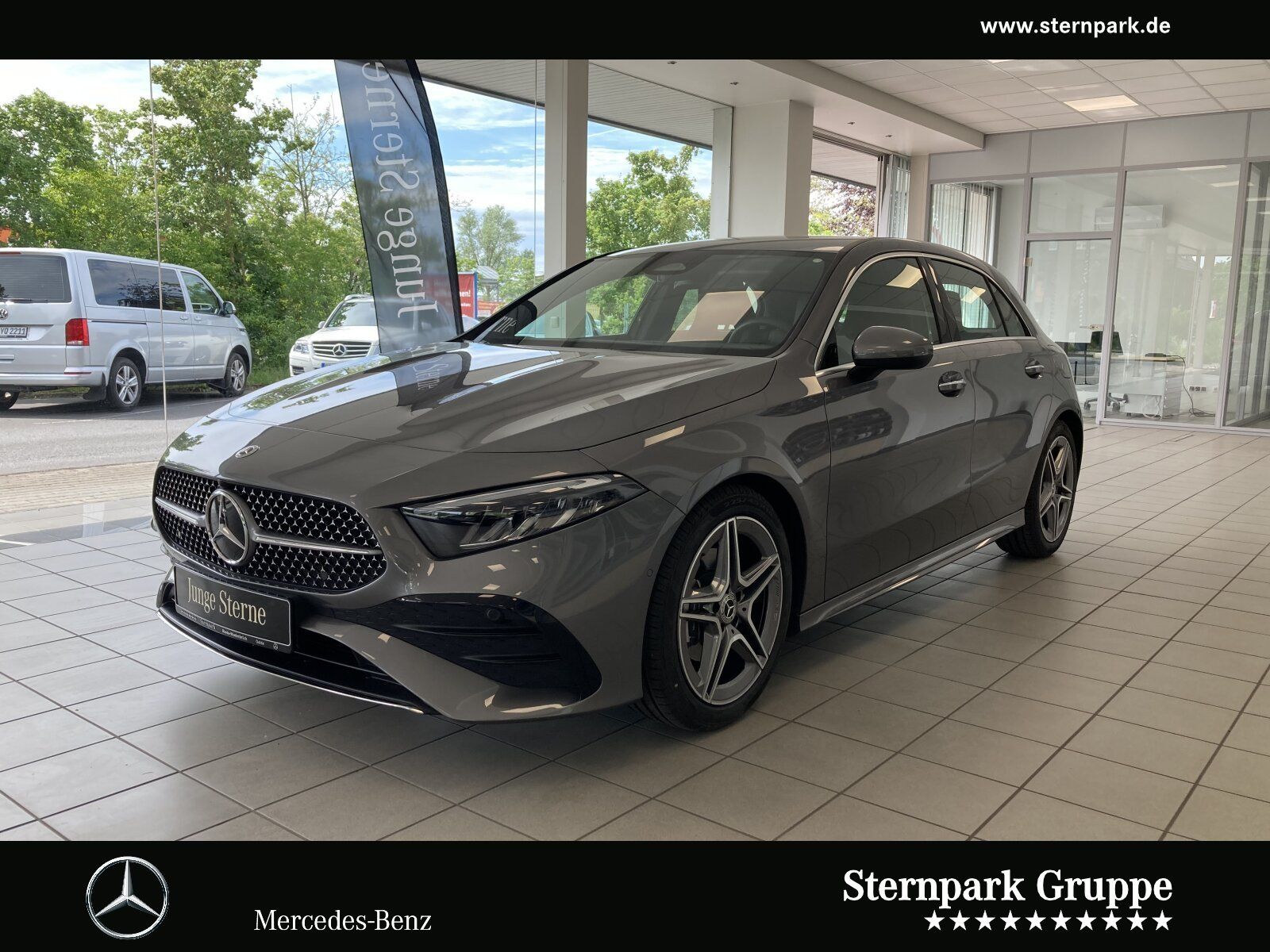 MERCEDES-BENZ A 200 AMG AMG+DISTR+KAMER+TOTW+LED+KEYLESS+AMBIL