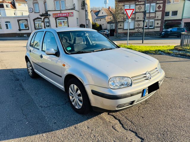 Volkswagen Golf 4 / 1.9 Diesel Anhängerkupplung tüv