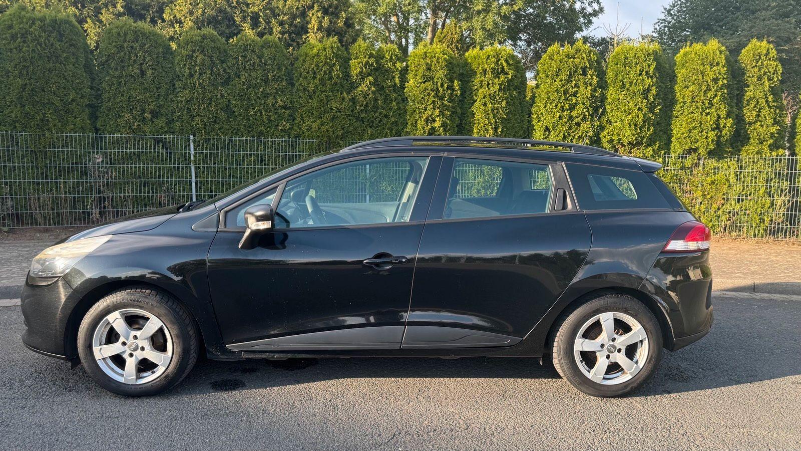 Renault Clio 2015 — interior