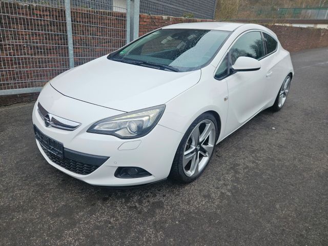 Opel Astra J GTC Innovation OPC line