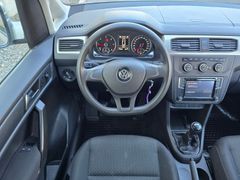 VW Caddy 2,0TDI 102PS Standheizung Navi 93Tkm