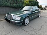 Mercedes-Benz Mercedes Benz E200 W124 Limousine - gebrauchte Mercedes-Benz E 200 aus dem Jahr 1993