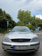 Ford Mondeo Limousine 2.0L Benziner Ghia - Ford Mondeo aus 2002: 2.0