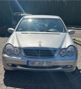 Mercedes-Benz Mercedes C 240 W203 Classic 2te Hand 91.00... - Mercedes-Benz C 240: T