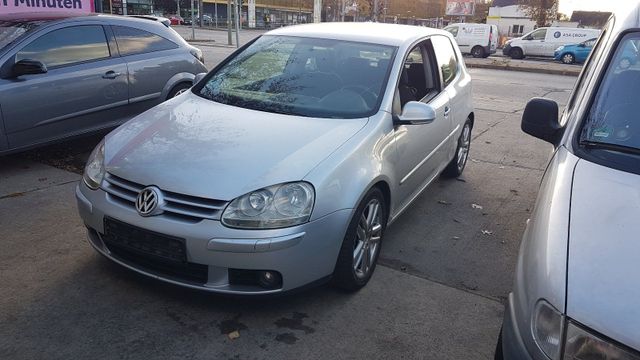 Volkswagen VW Golf V 1,4 TSI 140PS