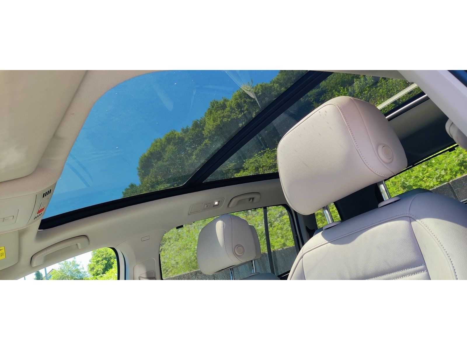 Fahrzeugabbildung Volkswagen Touran Highline TSI *AHK*Panodach*LED*PDC*Navi*