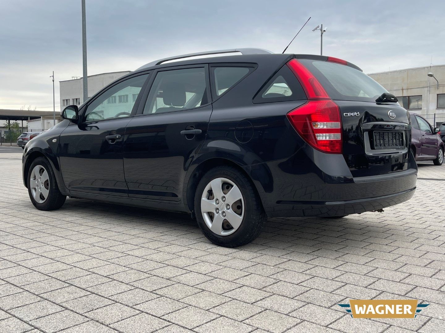 Fahrzeugabbildung Kia Ceed Sportswagon LX Klimaanlage Sitzheizung