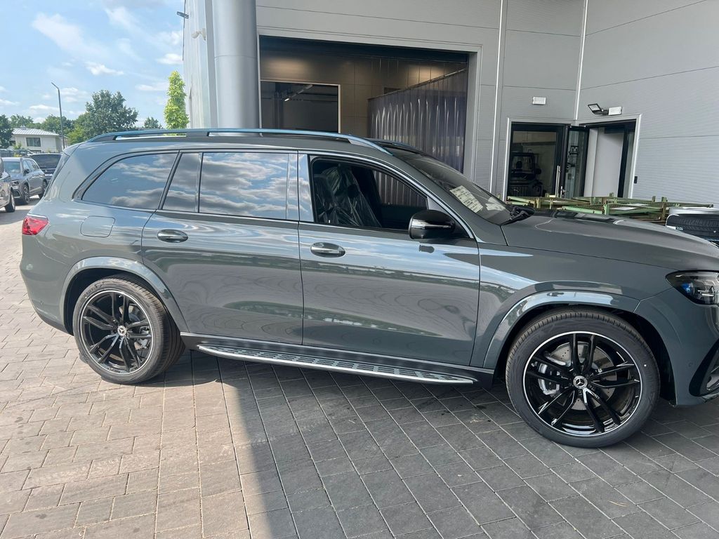 2026 Mercedes-Benz GLS 450