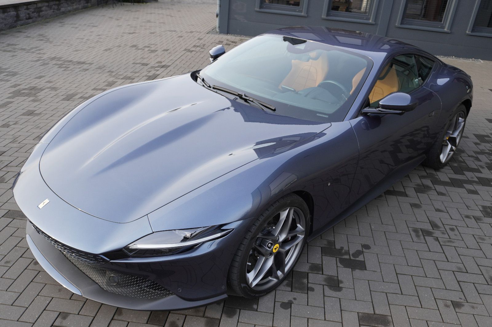 Fahrzeugabbildung Ferrari Roma Daytona Cognac/Cuoio