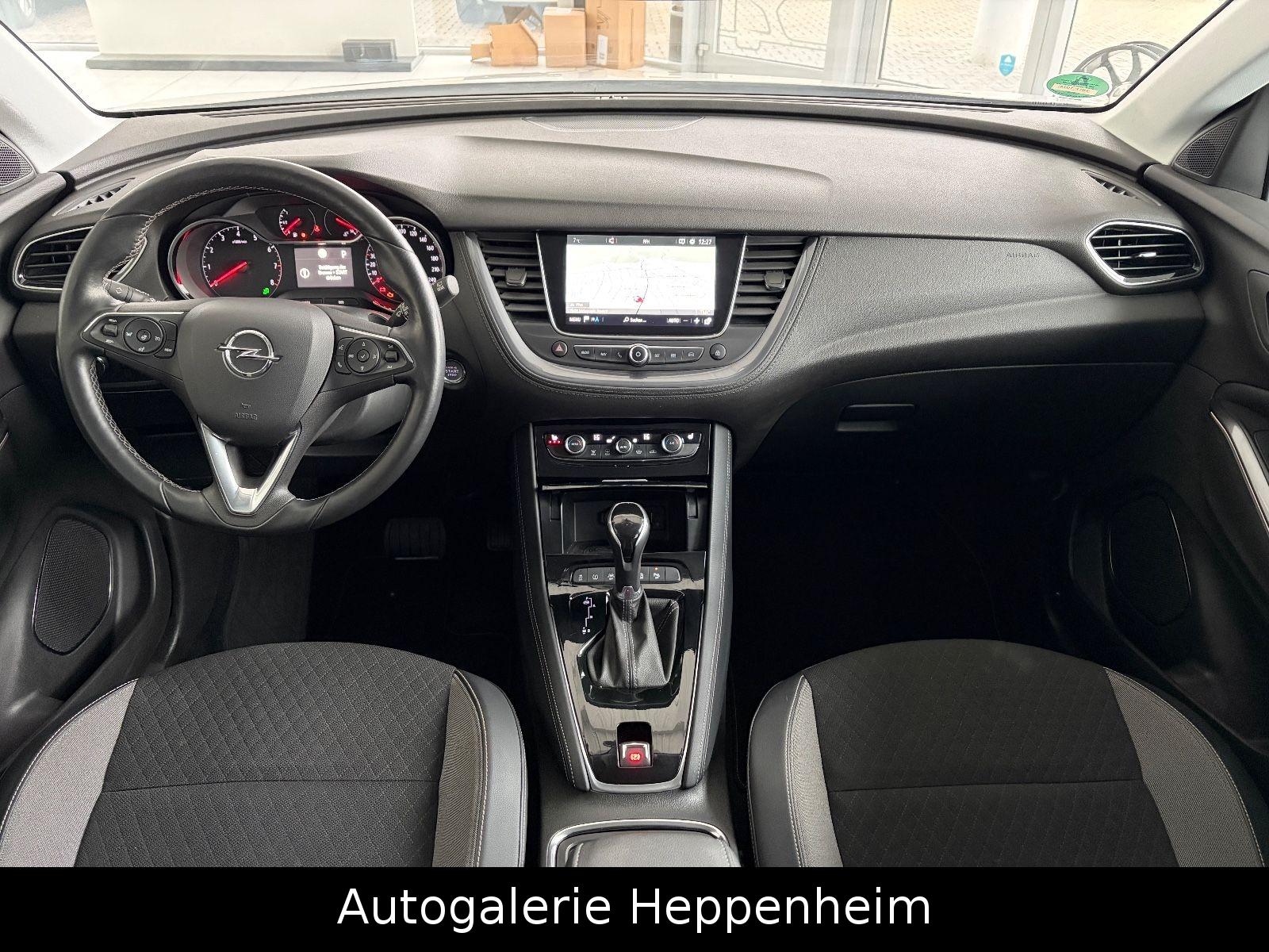 Opel Grandland (X)Innovation/AUT/NAV/SHZ/L-HEIZ/R-KAM