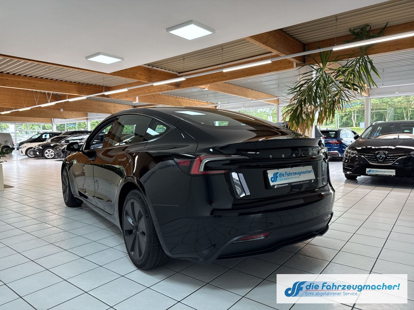 Fahrzeugabbildung Tesla Model 3 Long Range Dual AWD Soundsystem ACC El.
