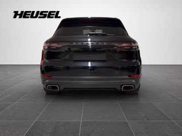 Porsche Cayenne - 6