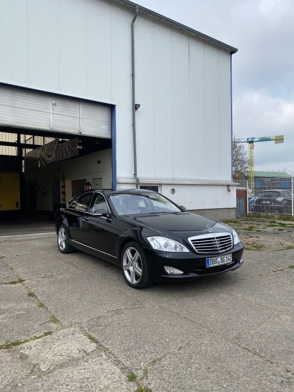 Mercedes-Benz S 500