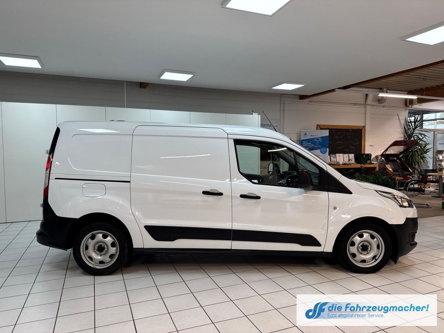 Fahrzeugabbildung Ford Transit Connect Kasten lang 1.5 EcoBlue EU6d Kur