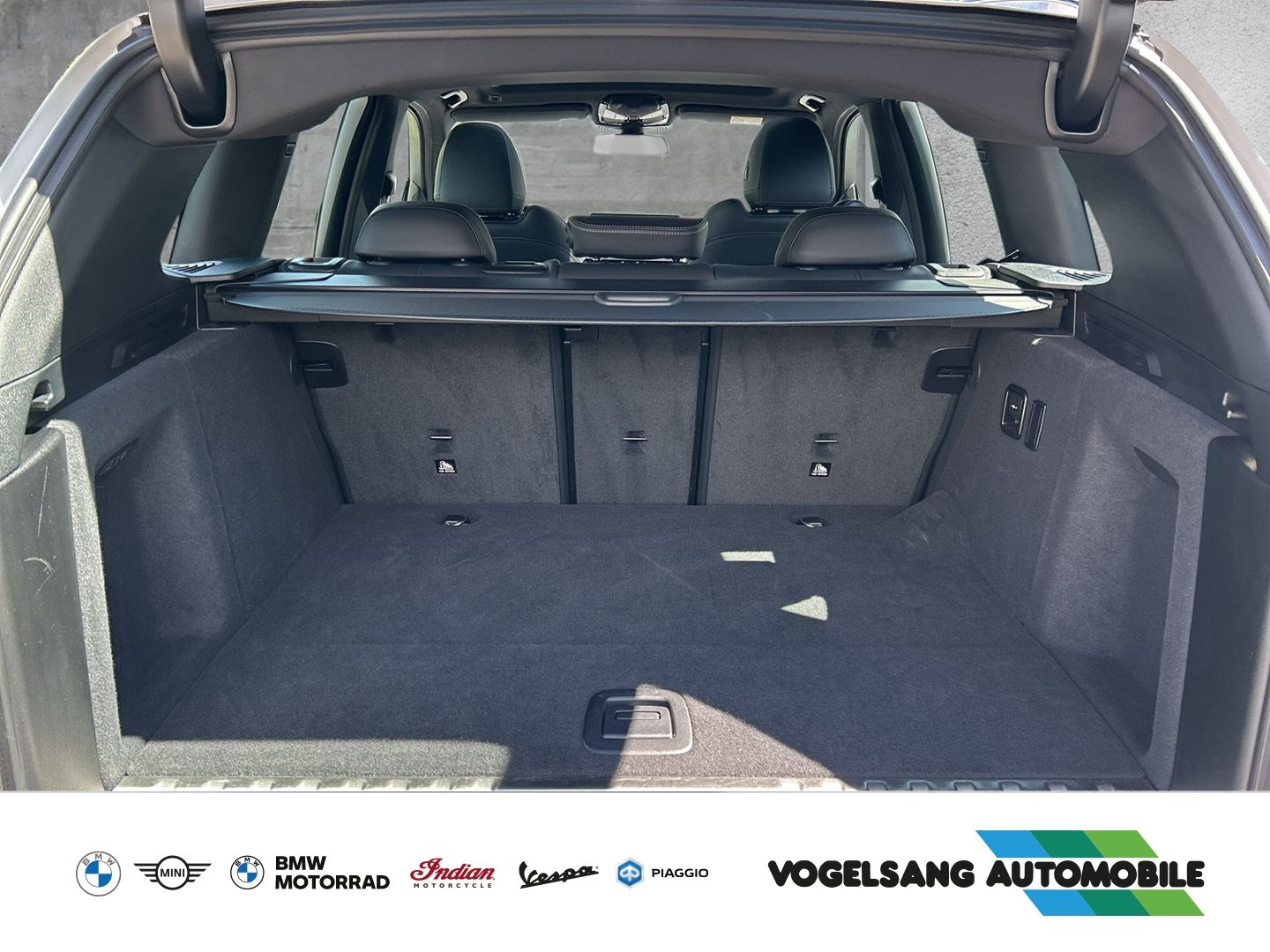 Fahrzeugabbildung BMW X3 xDrive 30e,M Sport,Panodach,Leder,HIFI,DAB,Dr