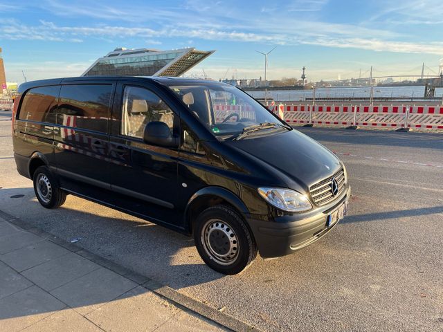 Mercedes-Benz Vito 111CDI, lang, schwarz, TÜV fast neu