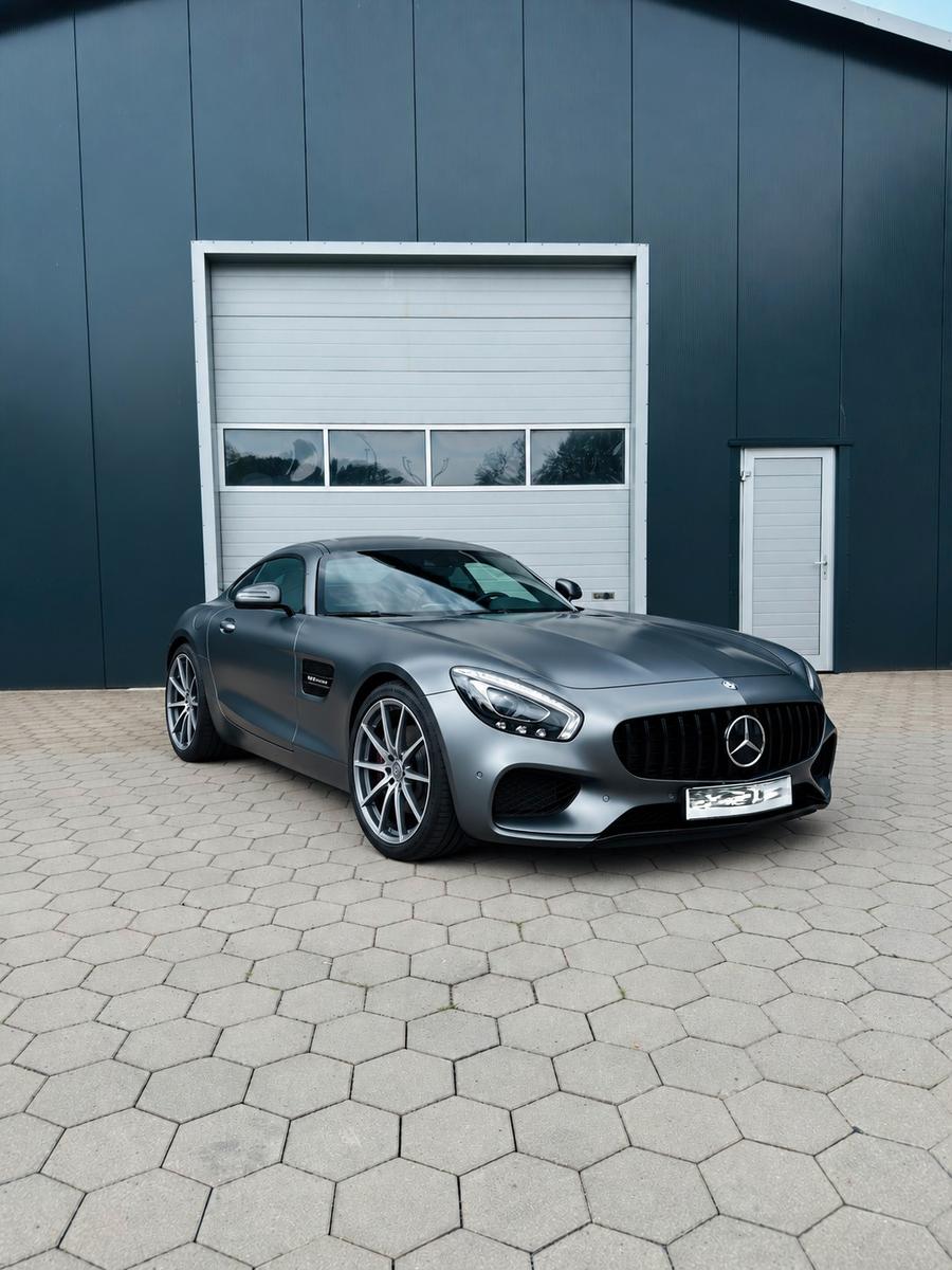 Mercedes-Benz AMG GT S