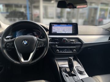 BMW 520 - 7