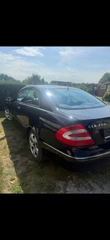 Mercedes-Benz CLK 200 KOMPRESSOR AVANTGARDE Avantgarde - Mercedes-Benz CLK-Class aus 2005