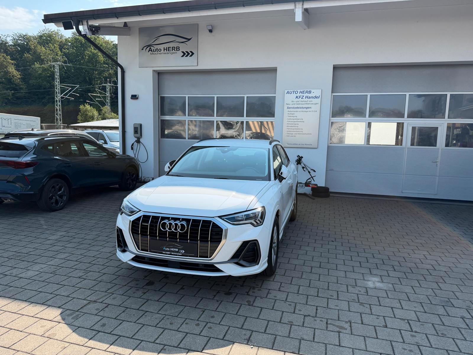 Audi Q3 40 TFSI quattro S line + Virtual Tacho+AHK+