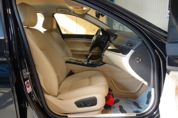 BMW 520 - 12