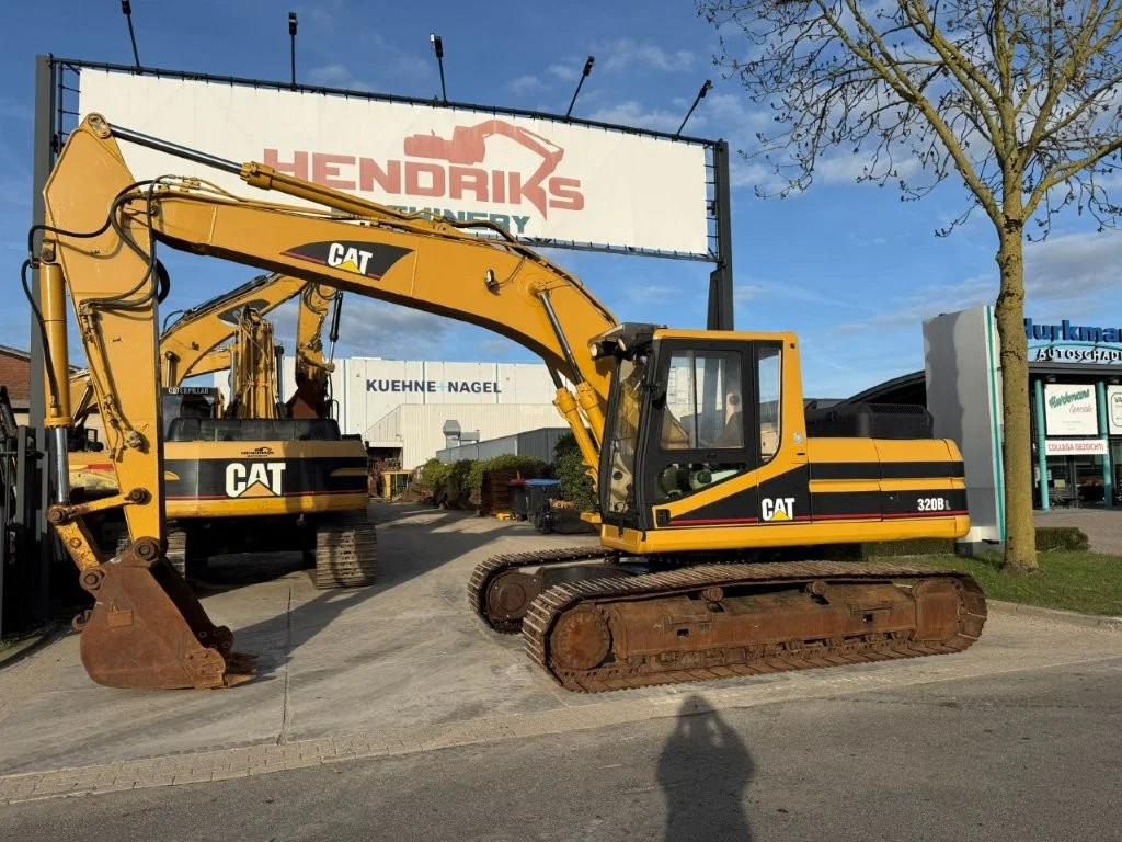 CAT 320BL