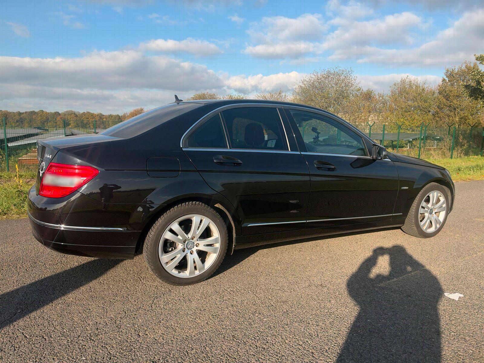 Mercedes-Benz C 180