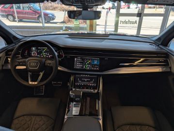 Audi Q7 50 TDI quattro S line