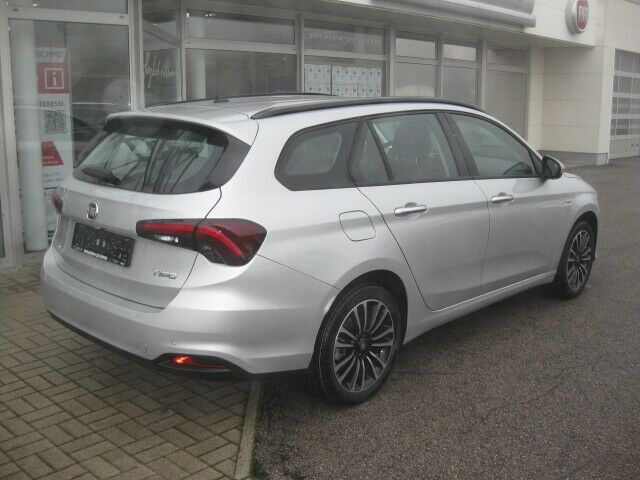 Fahrzeugabbildung Fiat Tipo Kombi Life 1.0