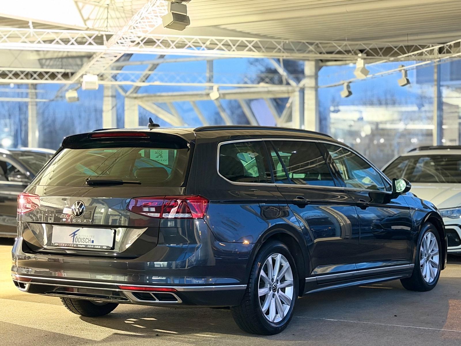 Volkswagen Passat Passat*Variant*2.0 TDI*DSG*R-Line*AHK*CAM*LED*LM, миниатюра 8