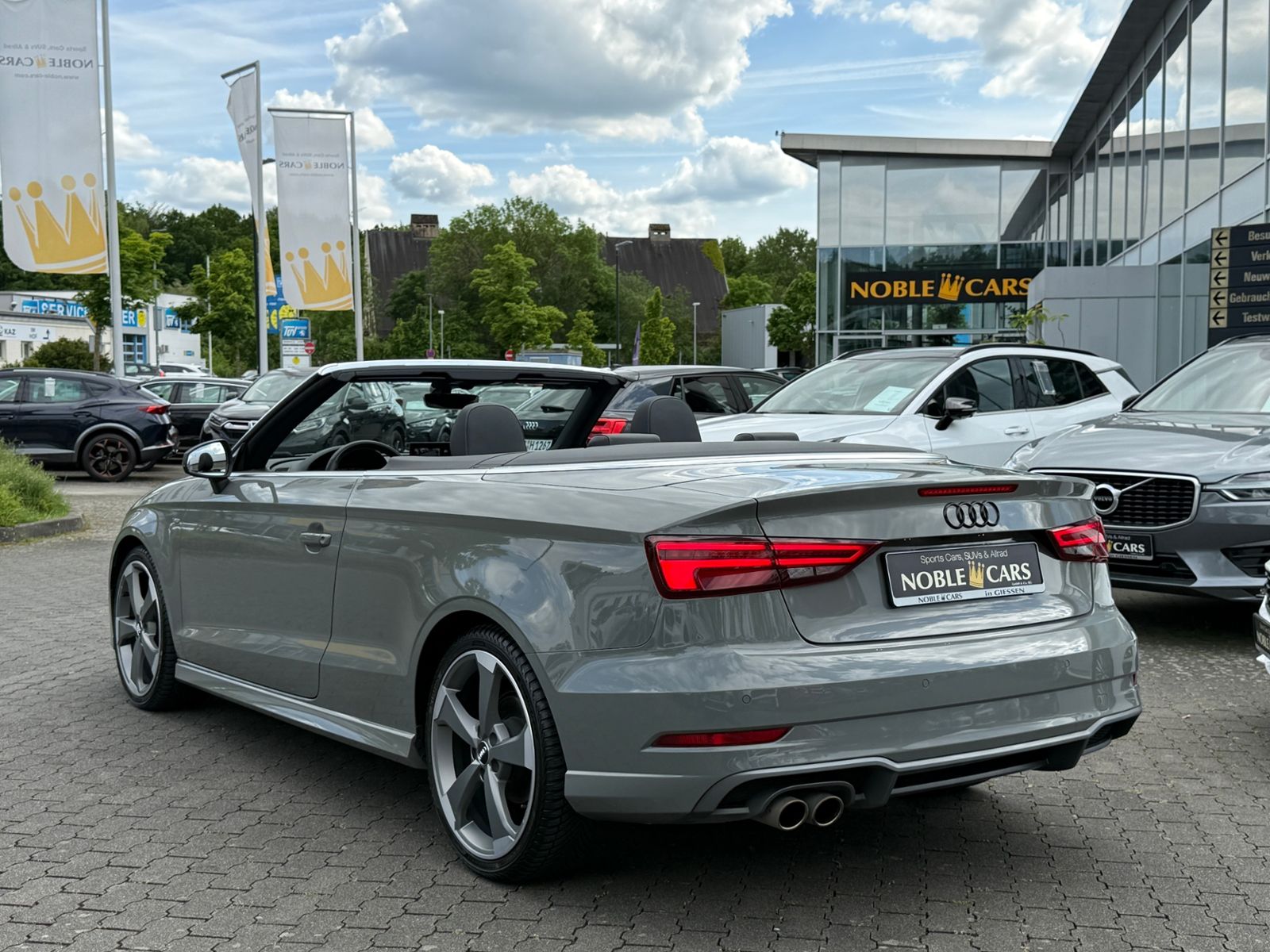 Fahrzeugabbildung Audi A3 Cabriolet S line B&O ACC MATRIX RFK 19"