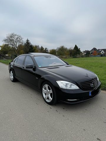 Mercedes-Benz S 500 CGI 4Matic LANG *STEUERKETTE NEU*