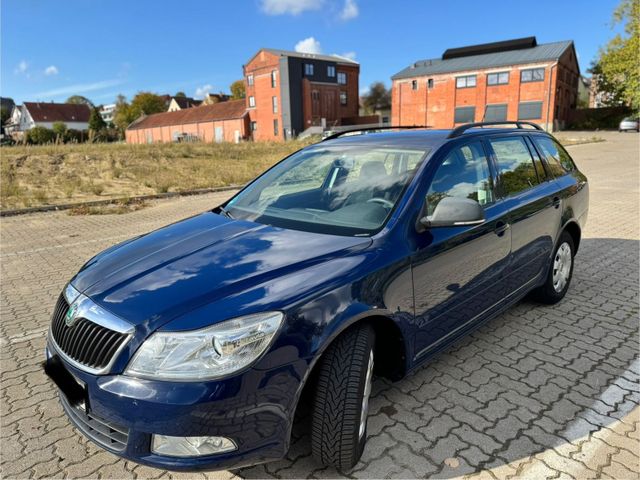 Skoda Octavia 1.6tdi NEU TÜV.