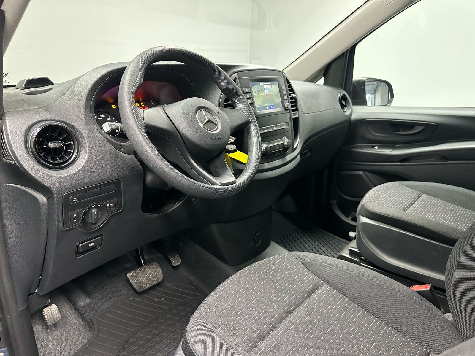 Fahrzeugabbildung Mercedes-Benz Evito   *KLIMA*KAMERA*PDC*DAB*SH*