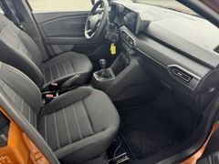 Fahrzeugabbildung Sandero III Stepway Essential TCe 100 ECO-G