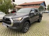 Toyota Hilux Double Cab Comfort 4x4 *AHK*Navi*PDC*