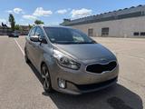 Kia Carens Spirit 7-Sitzer - Kia Carens mit Panoramadach