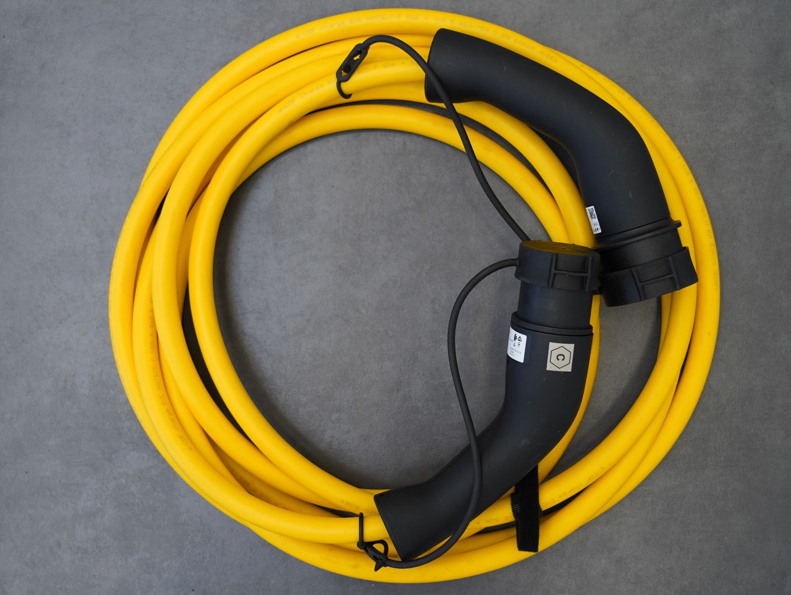 Fahrzeugabbildung Fiat 500e Icon DC-LADEN/NAVI/CARPLAY/DAB/SOH