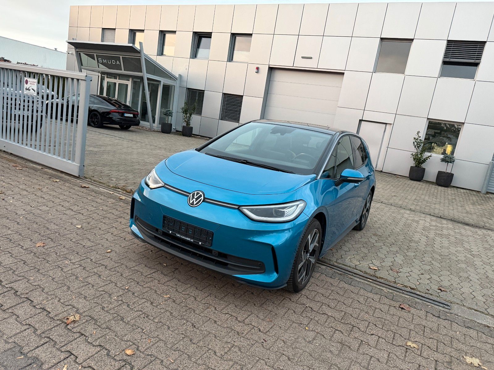 Volkswagen ID.3 Pro 150 kW PANO*AHK*DCC*KAMERA*STDHZ*