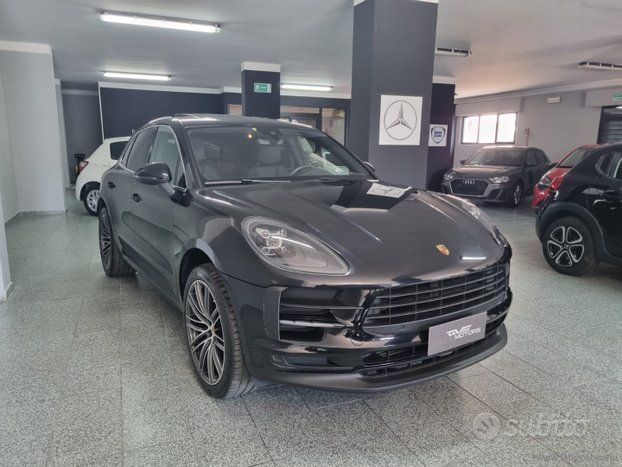 PORSCHE PORSCHE Macan 2.0
