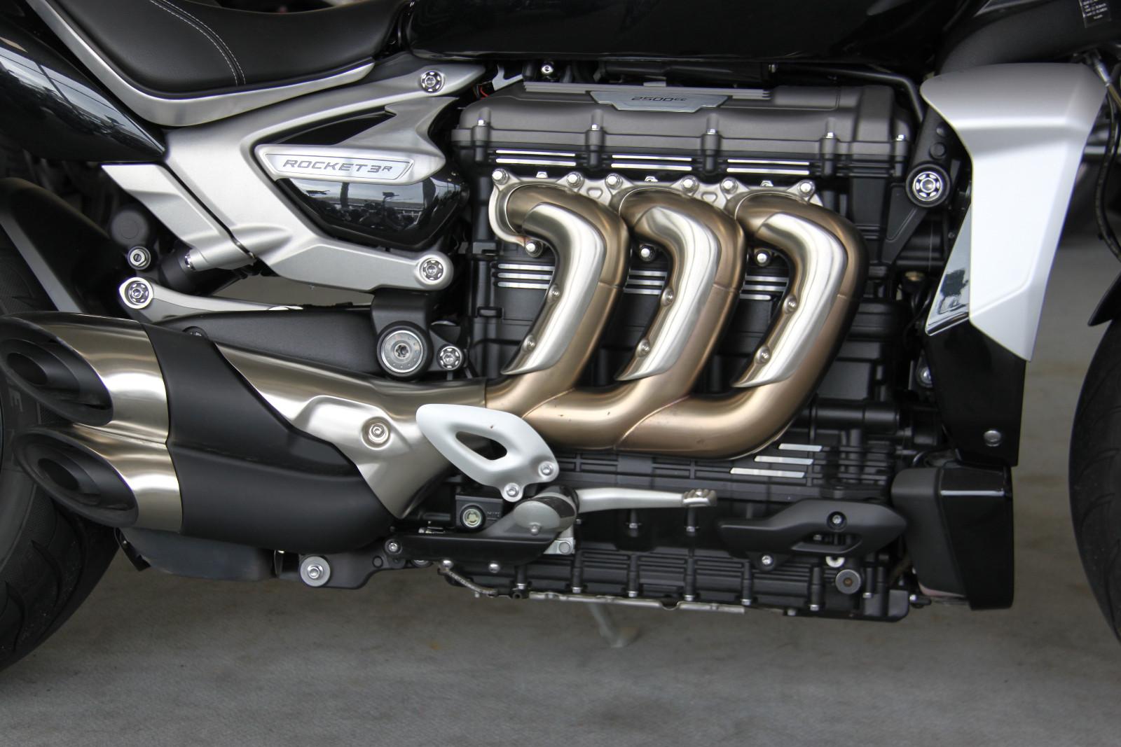 Triumph ROCKET 3R ABS ASR Kurven-ABS TCS Berganfahrhilfe