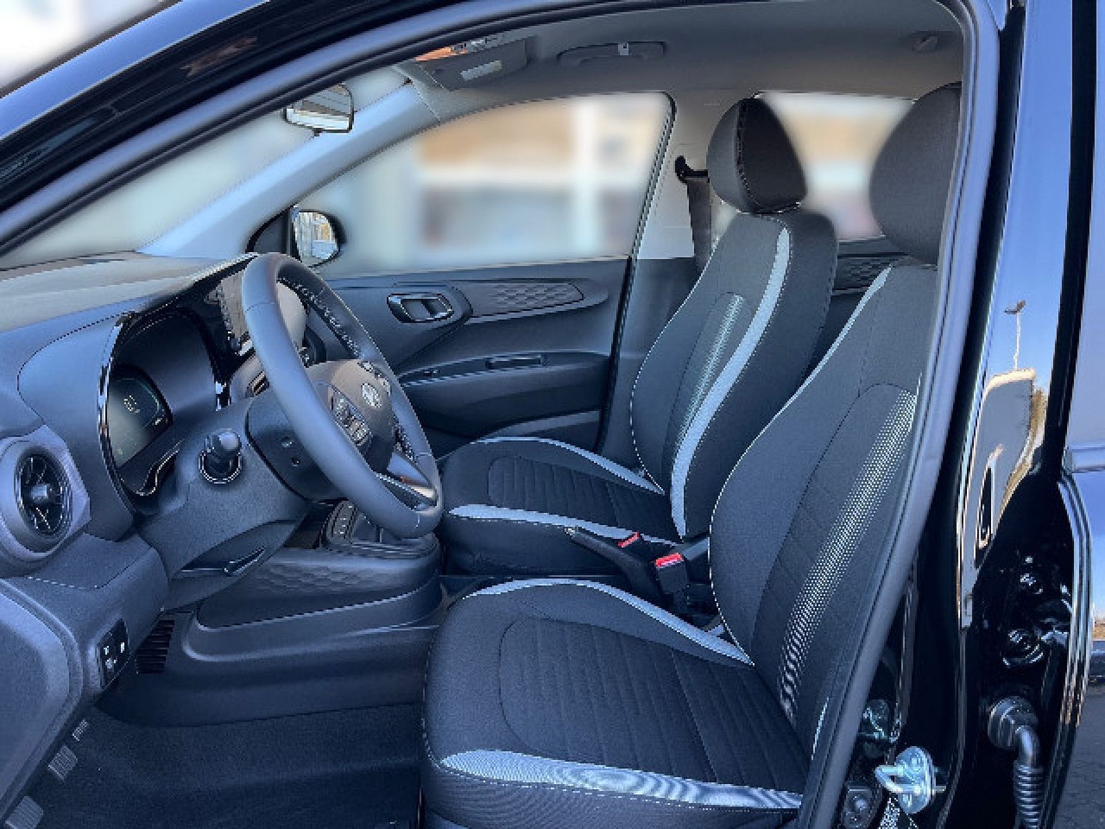 Hyundai i10 – Bild 9