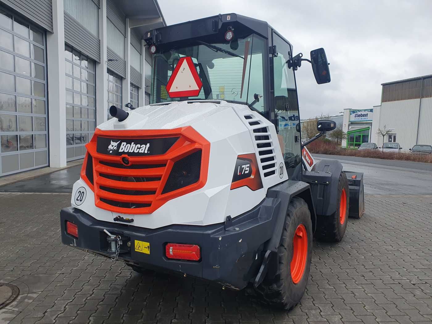 Fahrzeugabbildung Bobcat L75 / Palettengabel & Schaufel / nur 163h!