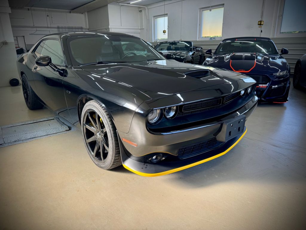 Image of Dodge Challenger