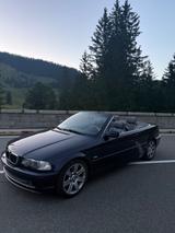 BMW 330Ci - TÜV/SERVICE NEU - BMW 330 aus 2001: Cabrio