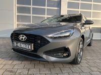 HYUNDAI i30 Kombi 1.5i CVVT Style NAVI LED KAM 5J GAR bei Autohaus Landmann & Maier OHG