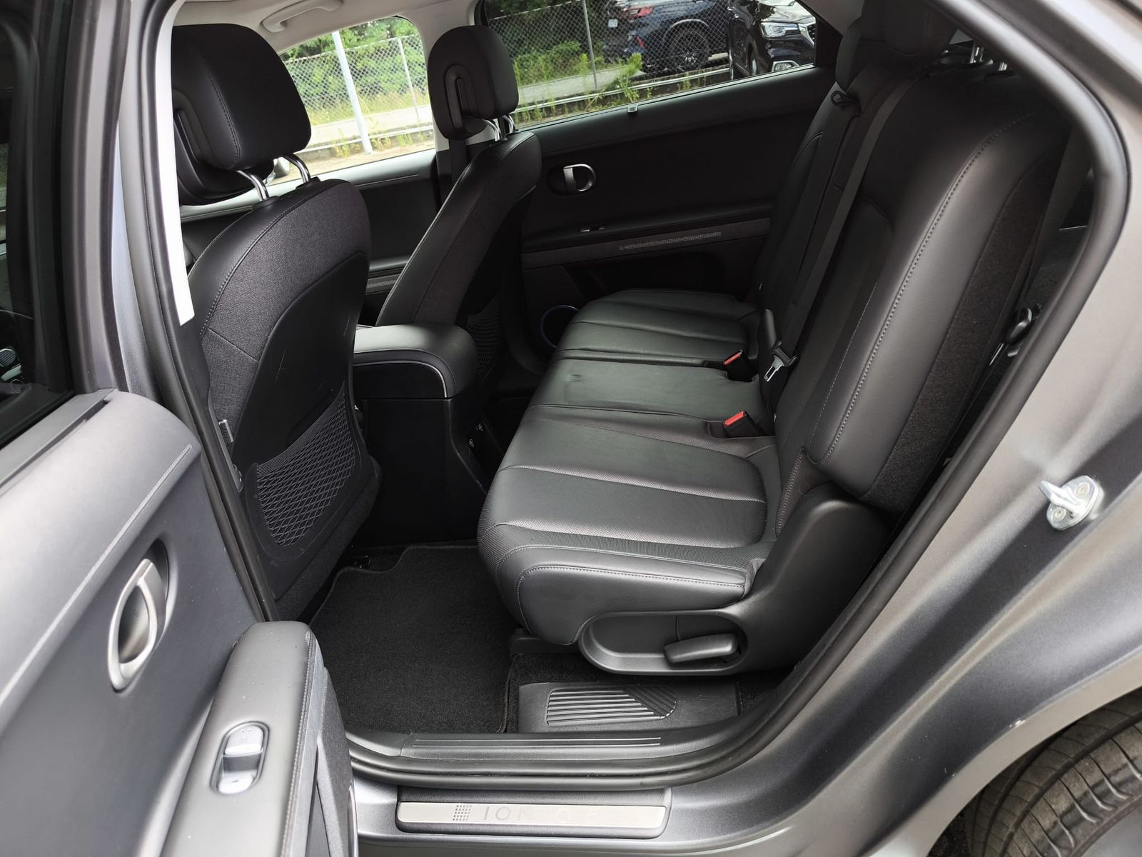 Fahrzeugabbildung Hyundai Ioniq 5 Uniq PANO+AHK+SHZ+HEADUP+NAV+ACC+360°+