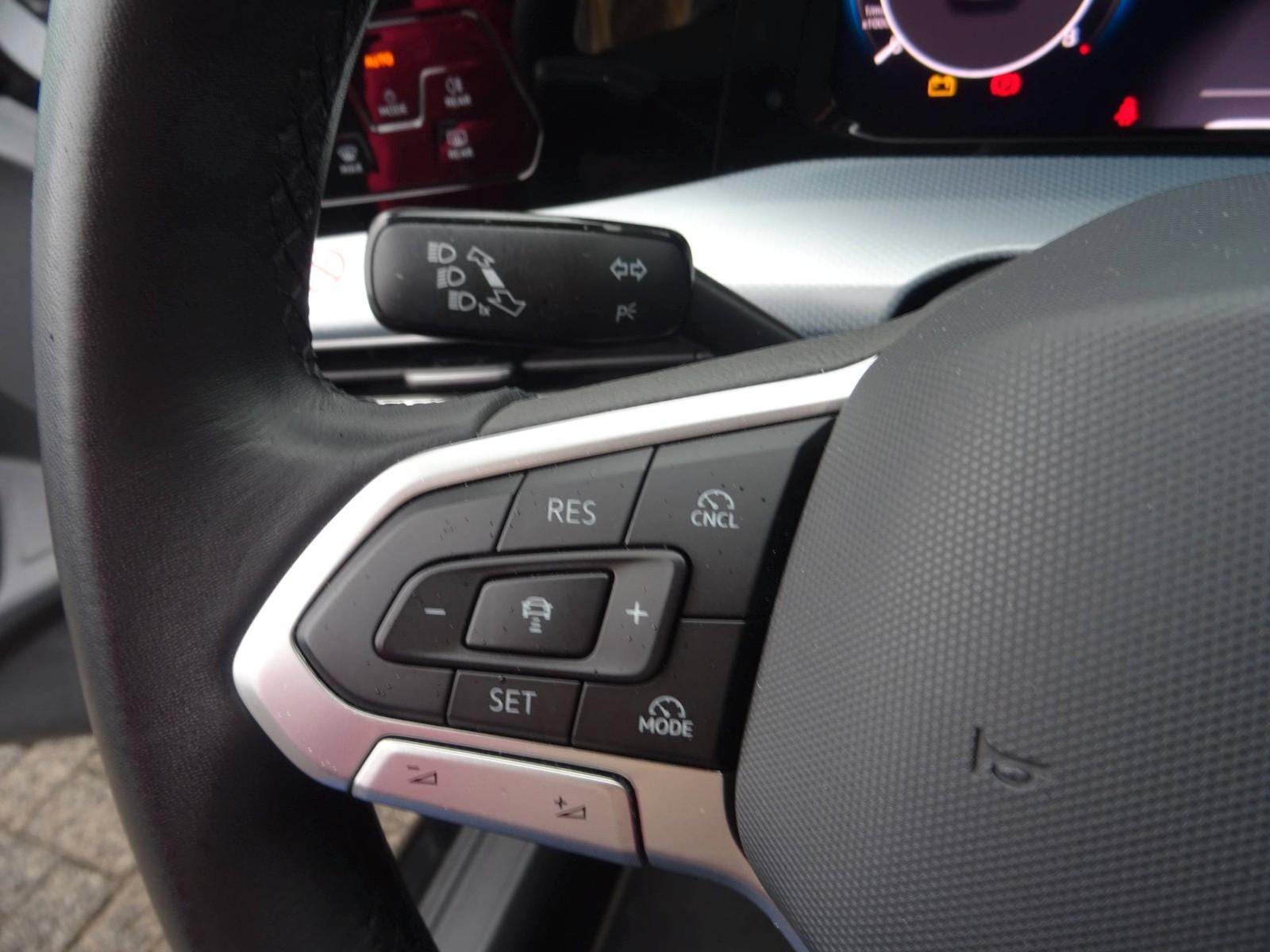 Volkswagen Golf VIII Lim. Goal 1.5 LED Navi PDC Temp., миниатюра 17